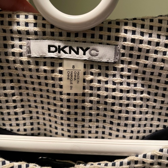 DKNY Jacket Size 8 - Picture 2 of 3